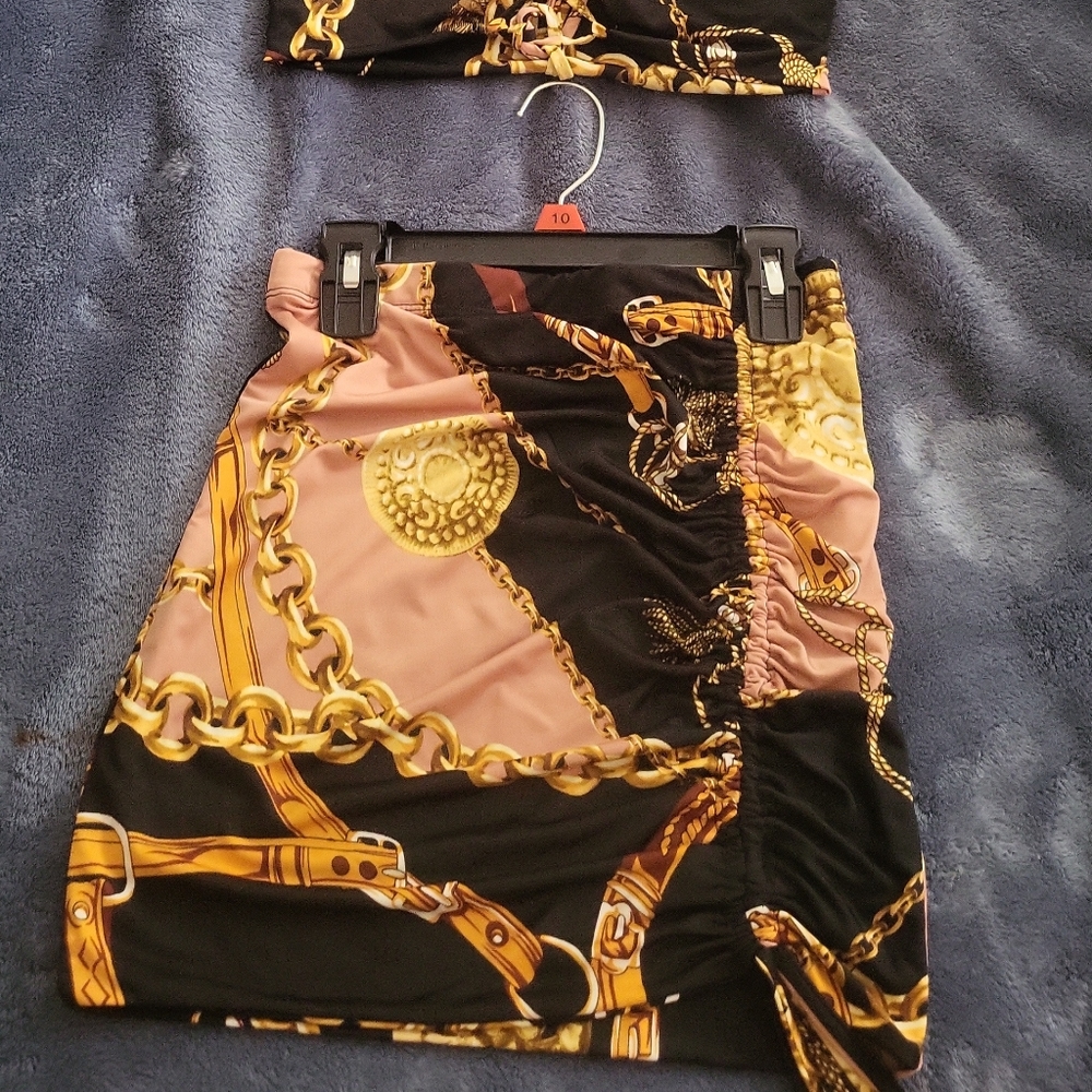 Skirts set